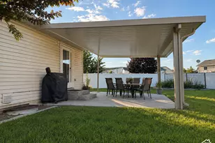 262 E Poplar Ct, Garland, UT 84312 - Photo 23