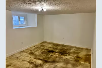 2555 S Iowa Ave E, Ogden, UT 84401 - Photo 13