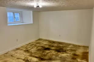 2555 S Iowa Ave E, Ogden, UT 84401 - Photo 13