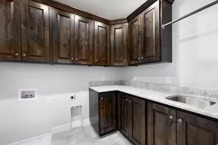 2772 S Eagle Dr, Spanish Fork, UT 84660 - Photo 9