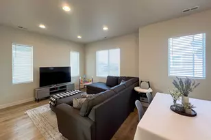 3342 W 3785 S, West Haven, UT 84401 - Photo 7