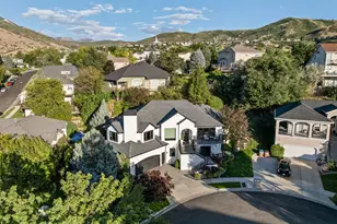 13777 S Esther Ann Cir, Draper, UT 84020 - Photo 11