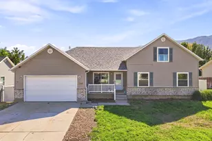 748 N 240 W, Santaquin, UT 84655 - Photo 1