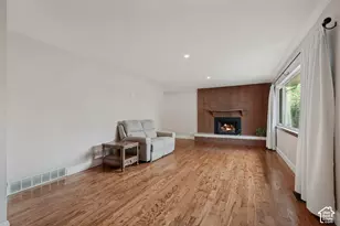 9297 S Sneddon Dr E, Sandy, UT 84070 - Photo 9