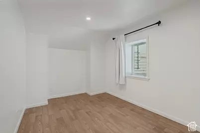 9297 S Sneddon Dr E, Sandy, UT 84070 - Photo 23