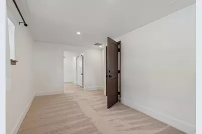 9297 S Sneddon Dr E, Sandy, UT 84070 - Photo 23