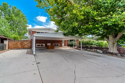 9297 S Sneddon Dr E, Sandy, UT 84070 - Photo 31