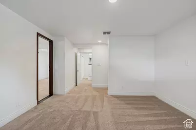 9297 S Sneddon Dr E, Sandy, UT 84070 - Photo 19