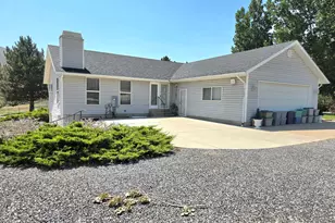 1155 W Henefer Rd, Henefer, UT 84033 - Photo 1