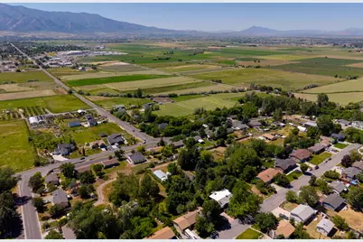 281 Panoramic Dr, Hyrum, UT 84319 - Photo 13