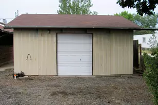 680 E 100 N, Wellington, UT 84542 - Photo 25