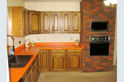 690 E 100 N, Wellington, UT 84542 - Photo 5