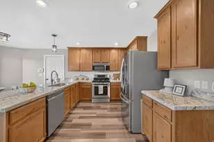 13831 S Alexis Circle, Herriman, UT 84096 - Photo 11