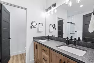 846 E Steam Engine Dr, Brian Head, UT 84719 - Photo 17