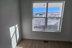 3584 E Lakota Dr, Eagle Mountain, UT 84005 - Photo 27