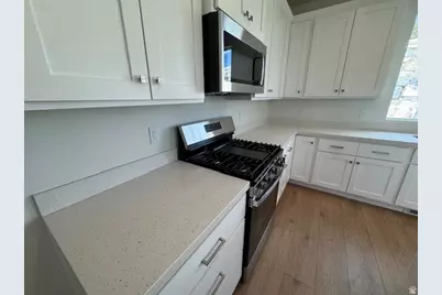 3579 E Lakota Dr #604, Eagle Mountain, UT 84005 - Photo 11