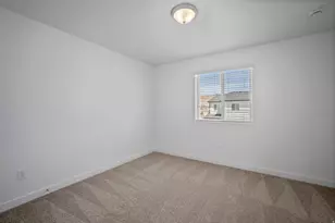 1689 W Viola Ln, Saratoga Springs, UT 84045 - Photo 11