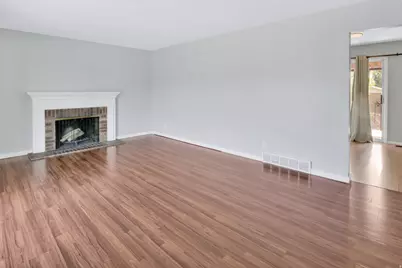 49 W 575 N, Kaysville, UT 84037 - Photo 5