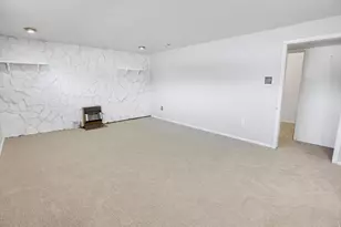 49 W 575 N, Kaysville, UT 84037 - Photo 21