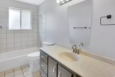 49 W 575 N, Kaysville, UT 84037 - Photo 17