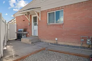 160 Maple Ln, Pleasant Grove, UT 84062 - Photo 23
