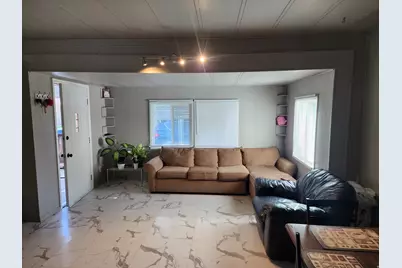 1126 W Carmellia Dr S, Taylorsville, UT 84123 - Photo 3