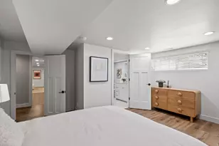 2607 E Nottingham Way, Salt Lake City, UT 84108 - Photo 33