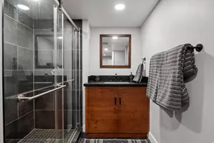 2607 E Nottingham Way, Salt Lake City, UT 84108 - Photo 37