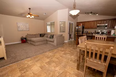 641 N 100 W, Milford, UT 84751 - Photo 13