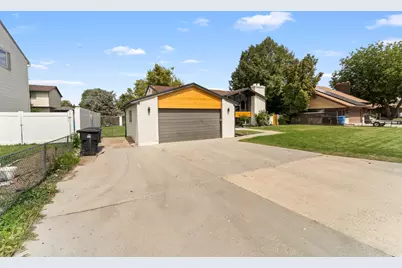 1474 W Stern Dr S, Salt Lake City, UT 84123 - Photo 51