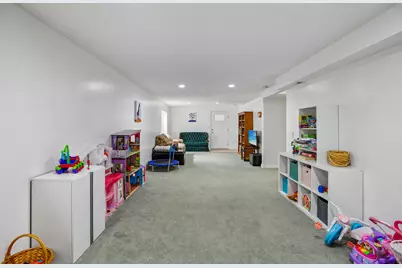 6902 S Clernates Dr, West Jordan, UT 84081 - Photo 27