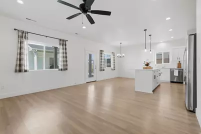 2066 W 1735 Ct S, West Haven, UT 84401 - Photo 7