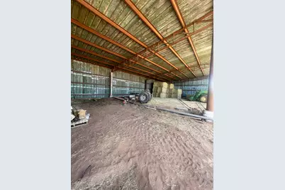685 E 1000 N, Roosevelt, UT 84066 - Photo 3