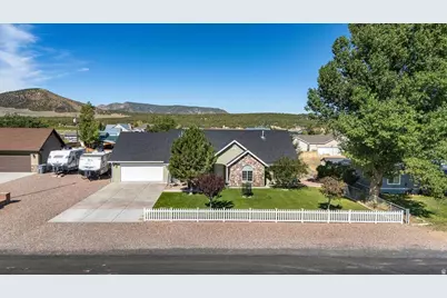 514 S 200 E, Enterprise, UT 84725 - Photo 25