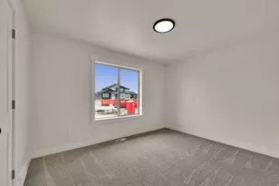 633 E Shelley Ln, Grantsville, UT 84029 - Photo 15