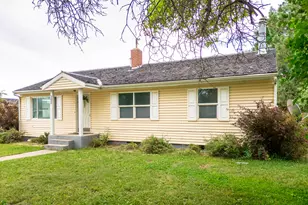 292 N State St, Roosevelt, UT 84066 - Photo 3