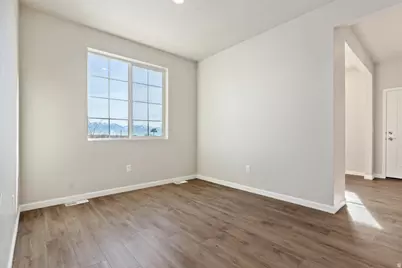 7102 N Cairns Way, Eagle Mountain, UT 84005 - Photo 3