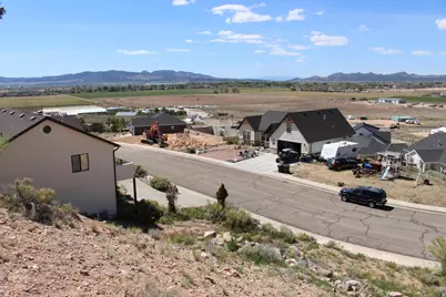3277 W Cimarron Cir, Cedar City, UT 84720 - Photo 9