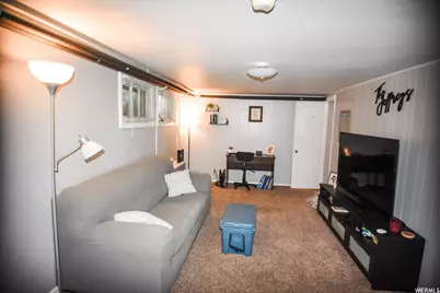 285 N 300 E, Logan, UT 84321 - Photo 27