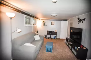 285 N 300 E, Logan, UT 84321 - Photo 27