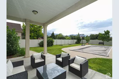 1239 Willowbrook Ln, Kaysville, UT 84037 - Photo 49