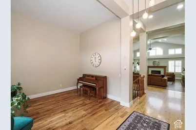 1239 Willowbrook Ln, Kaysville, UT 84037 - Photo 17