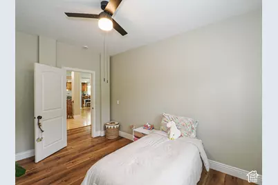 1239 Willowbrook Ln, Kaysville, UT 84037 - Photo 27