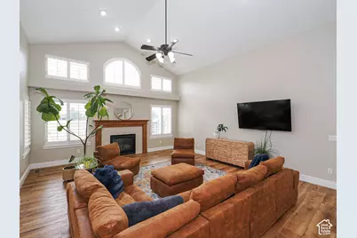 1239 Willowbrook Ln, Kaysville, UT 84037 - Photo 13