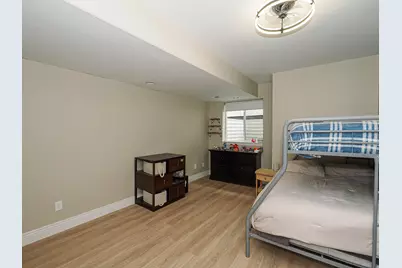 1239 Willowbrook Ln, Kaysville, UT 84037 - Photo 37