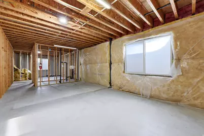 2095 E Frontier St, Eagle Mountain, UT 84005 - Photo 27