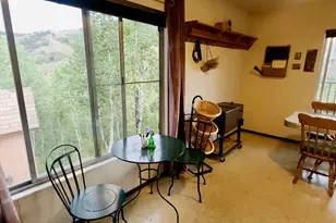 6330 Middle Fork Dr Dr, Huntsville, UT 84317 - Photo 9