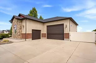 5532 W 5725 S, Hooper, UT 84315 - Photo 3