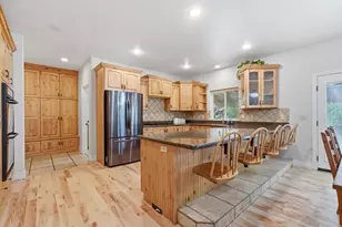 10313 N 6800 W, Highland, UT 84003 - Photo 17