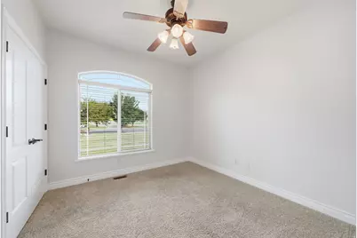 10313 N 6800 W, Highland, UT 84003 - Photo 9